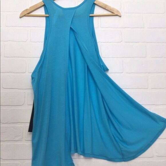 NWT Turquoise Open-Back Sleeveless Tank Top Women’s Activewear Yoga Gym (S/M/L) - Picture 8 of 8